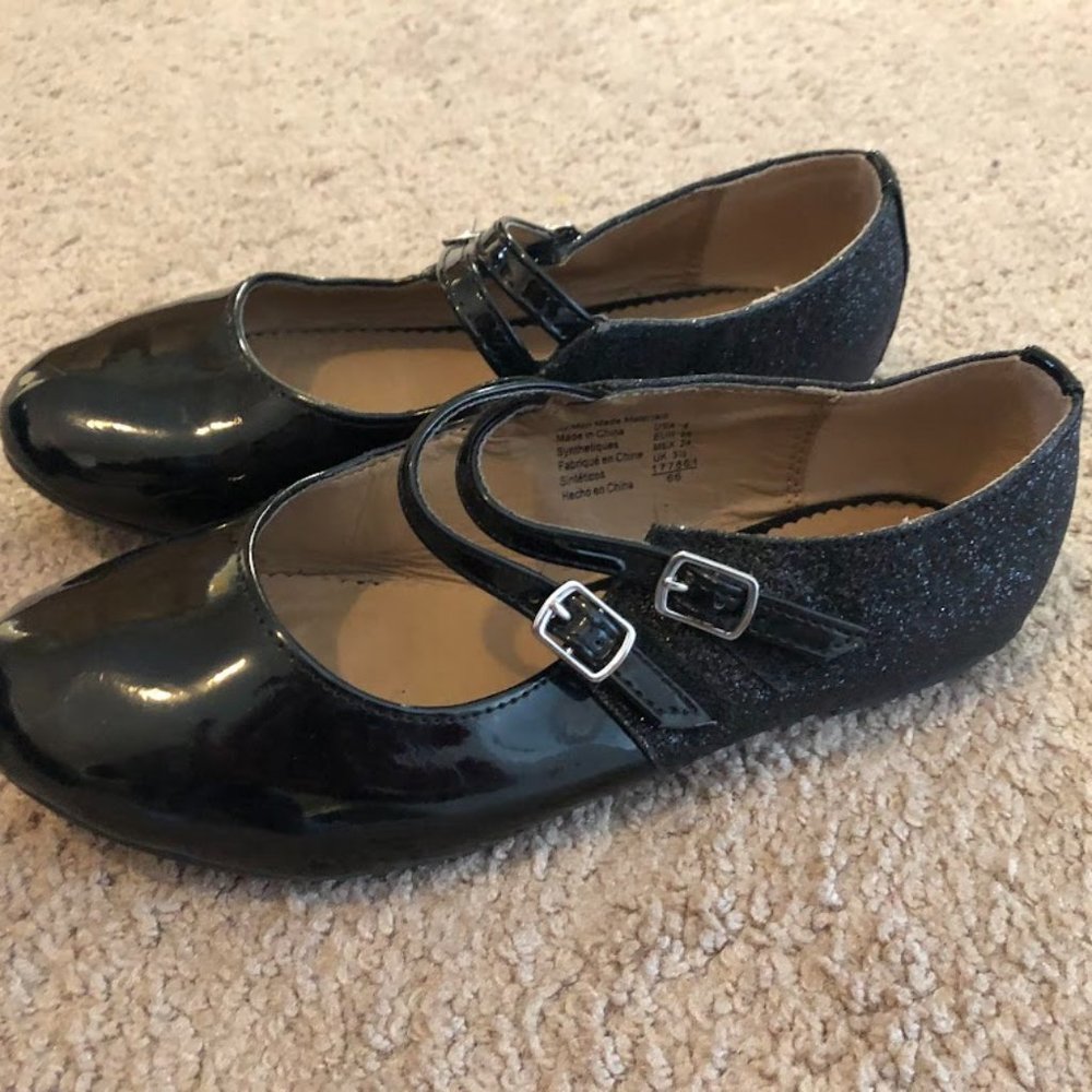 American Eagle | Girls Black Dress Shoes | Color Black| Size:4